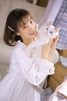 花蝴蝶电影观看